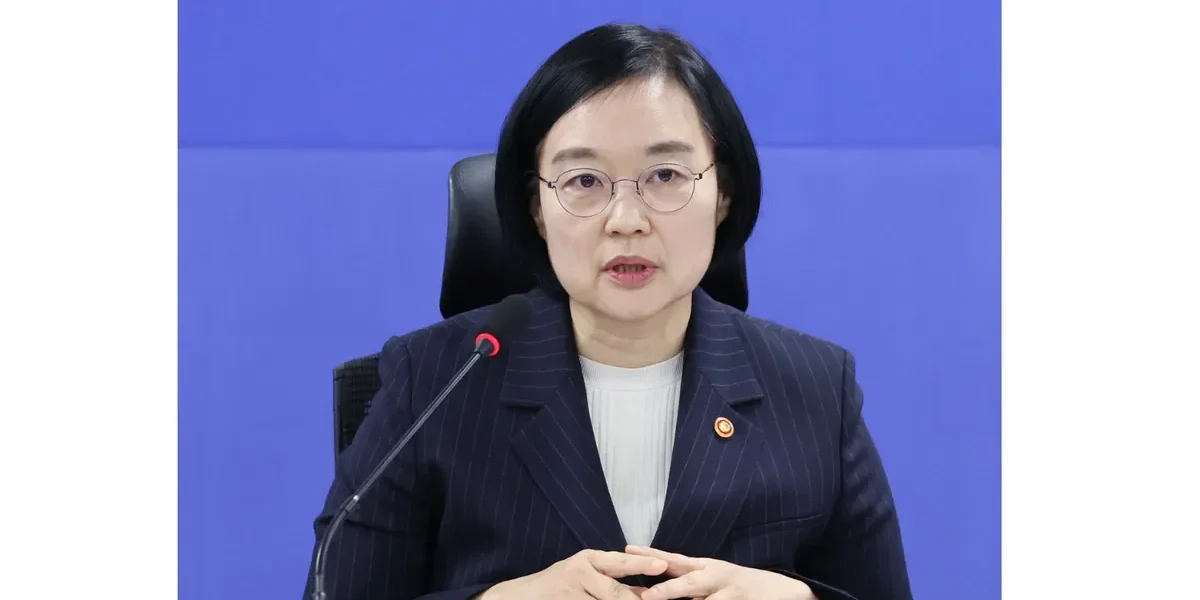 Han Seong-sook en passe de devenir la première femme Première ministre sud-coréenne depuis vingt ans